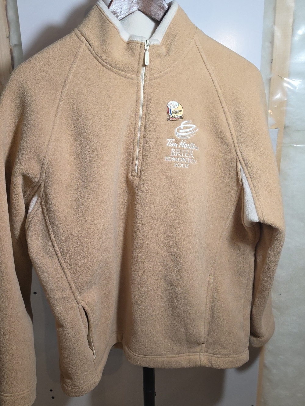 TIM Horton's Brier Edmonton 2008 Women's /Men's Tan Quarter-Zip Fleece